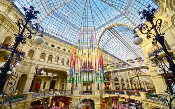 Бутик &quot;Счастье&quot; в ГУМе: Между Мечтой и Разочарованием